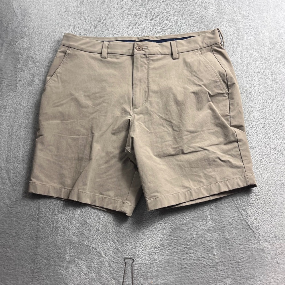Vineyard Vines Performance Shorts Mens 33 Khaki Tan Stretch Golf Chino 8 Inseam